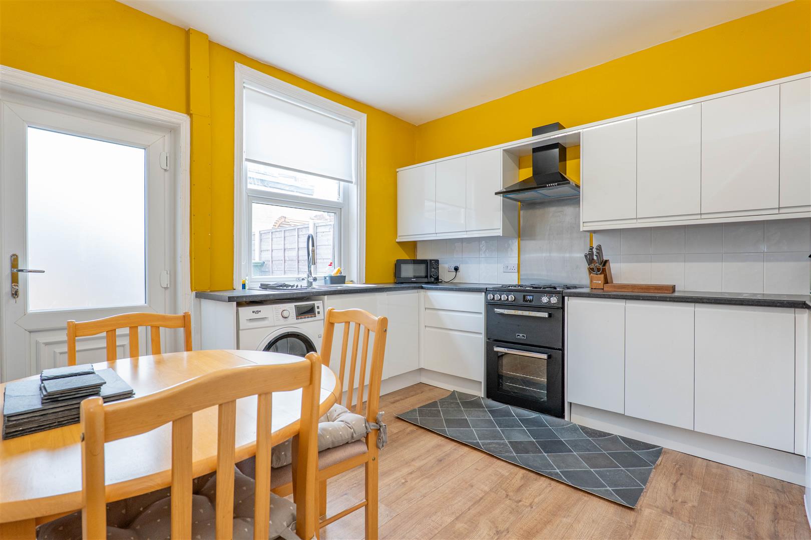 2 bed property in Blackstone Road, Chorley